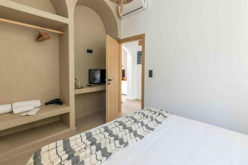 Nikole Cottage House By The Sea Kokkini Hani Exterior photo